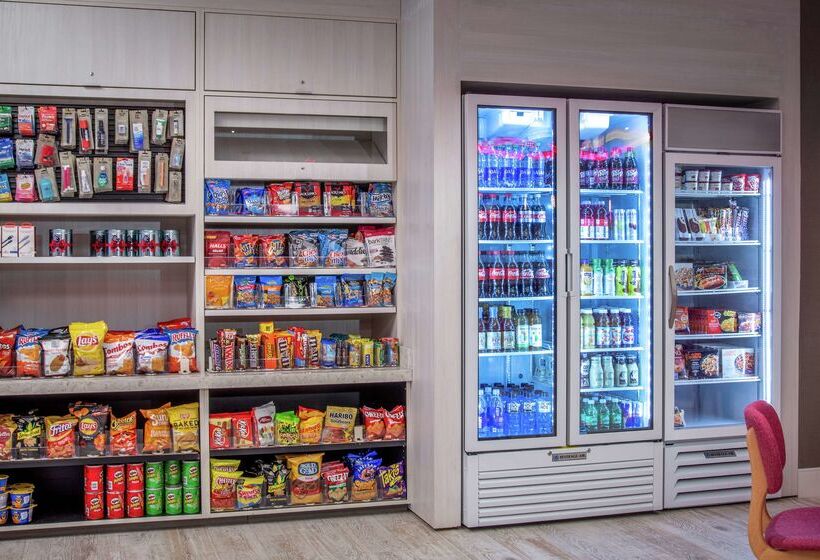 فندق Doubletree By Hilton Hot Springs