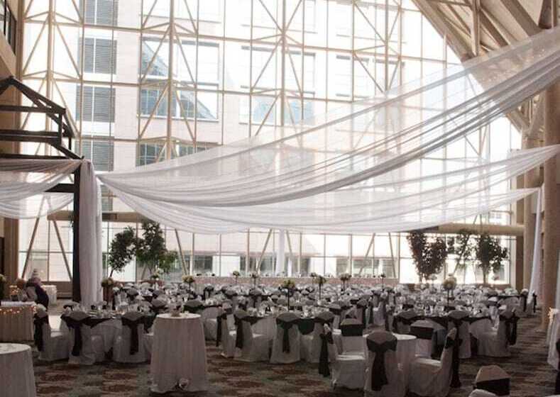 Doubletree By Hilton Hotel St. Paul Downtown