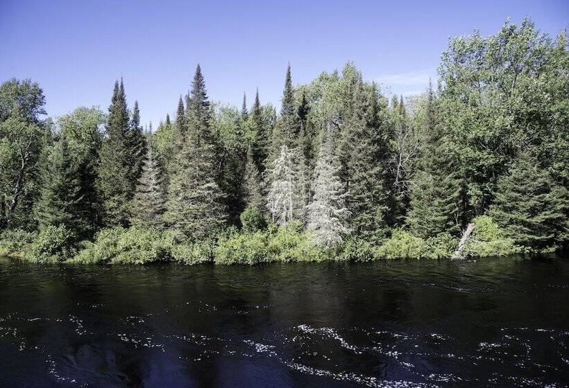 فندق Baymont By Wyndham Iron Mountain