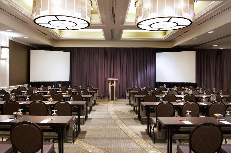 בית מלון כפרי Fairfax Marriott At Fair Oaks