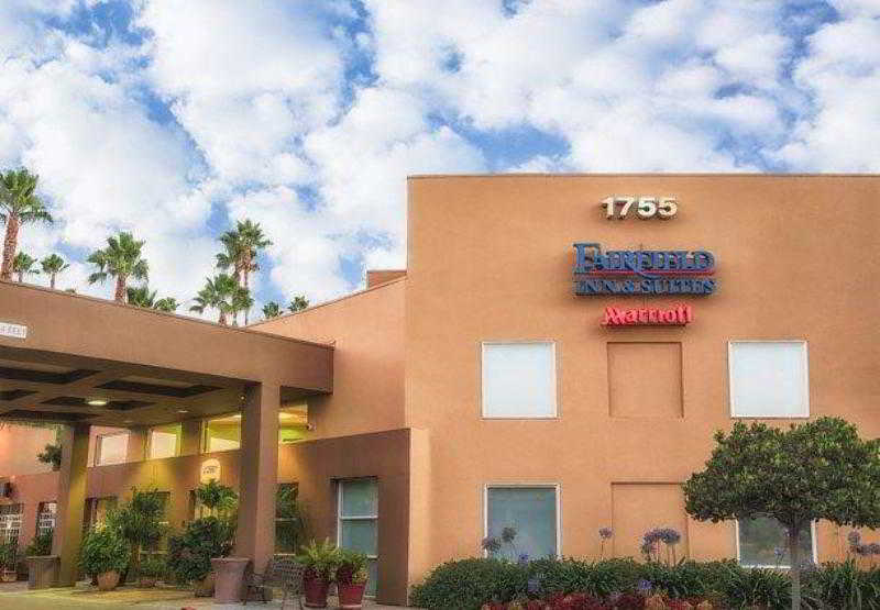 בית מלון כפרי Fairfield Inn And Suites By Marriott San Jose Airport