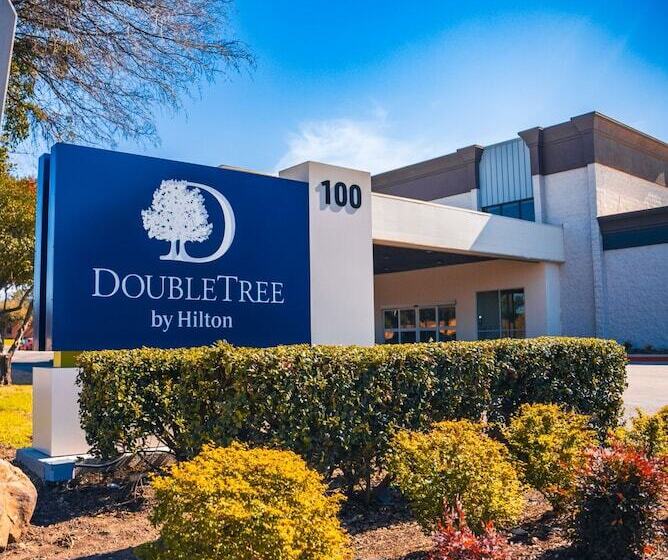 هتل Doubletree By Hilton Fort Worth South