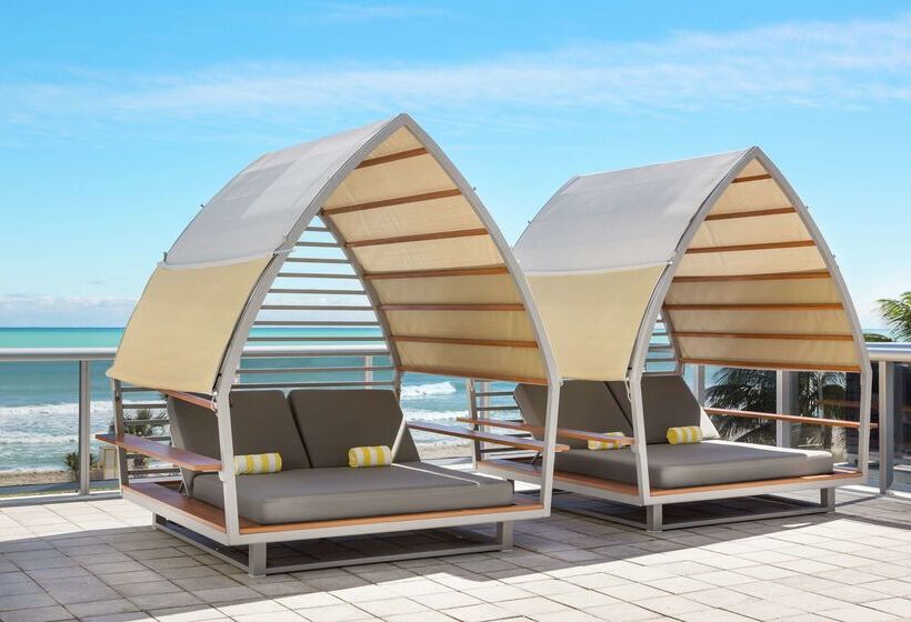 هتل Hilton Cabana Miami Beach Resort