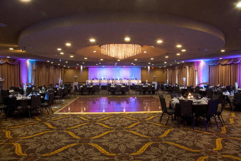 هتل Holiday Inn Sioux Falls City Center, An Ihg