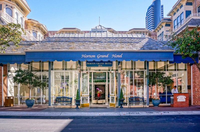 هتل Horton Grand