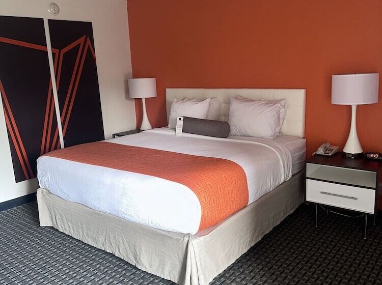 فندق Howard Johnson By Wyndham Newburgh