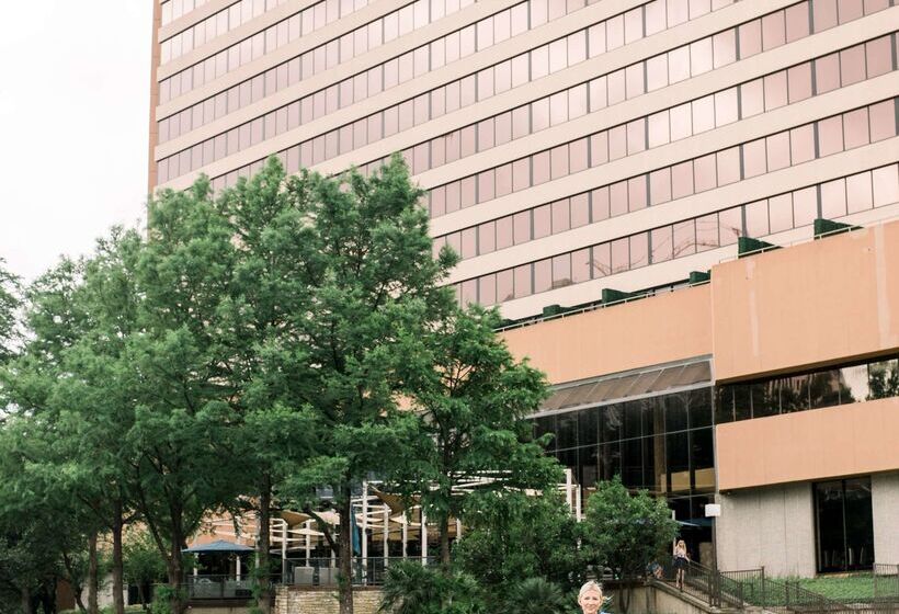 هتل Hyatt Regency Austin