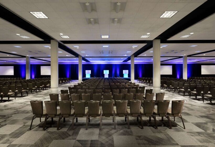 هتل Hyatt Regency Dallas