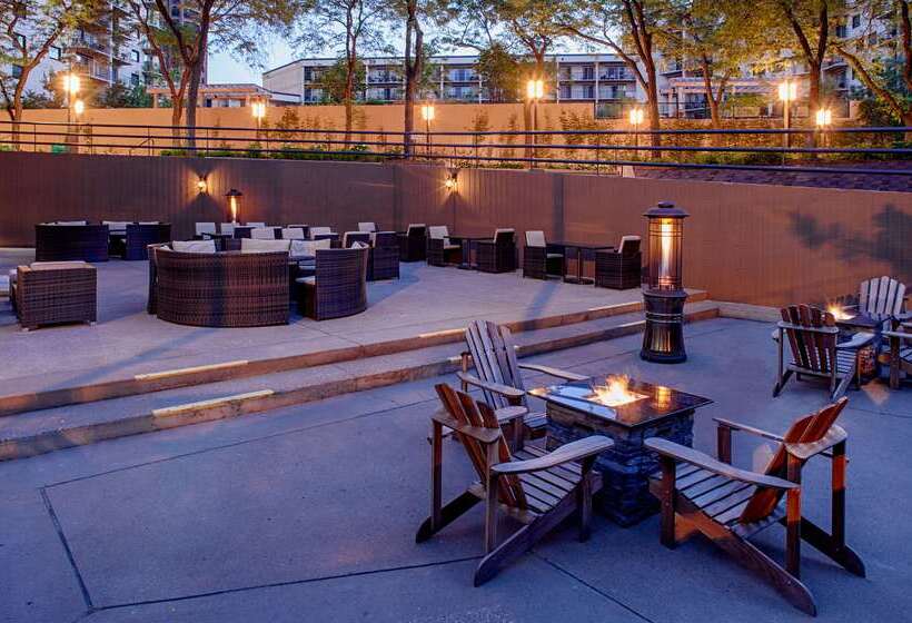 هتل Hyatt Regency Minneapolis