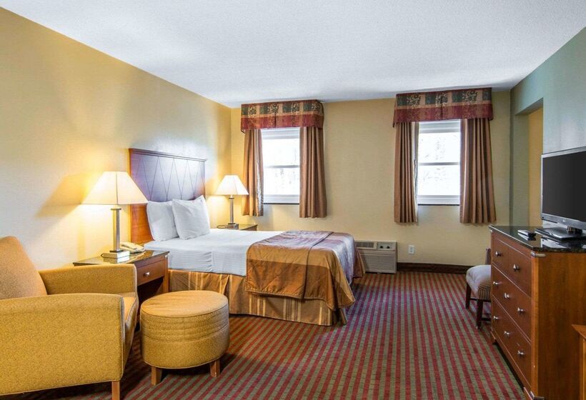 هتل Mainstay Suites Williamsburg Historic Area