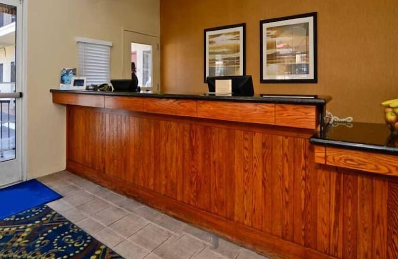 هتل Mission Bay Inn San Diego