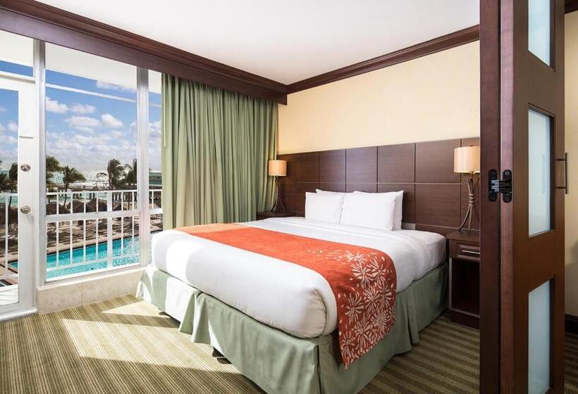 Newport Beachside Hotel & Resort