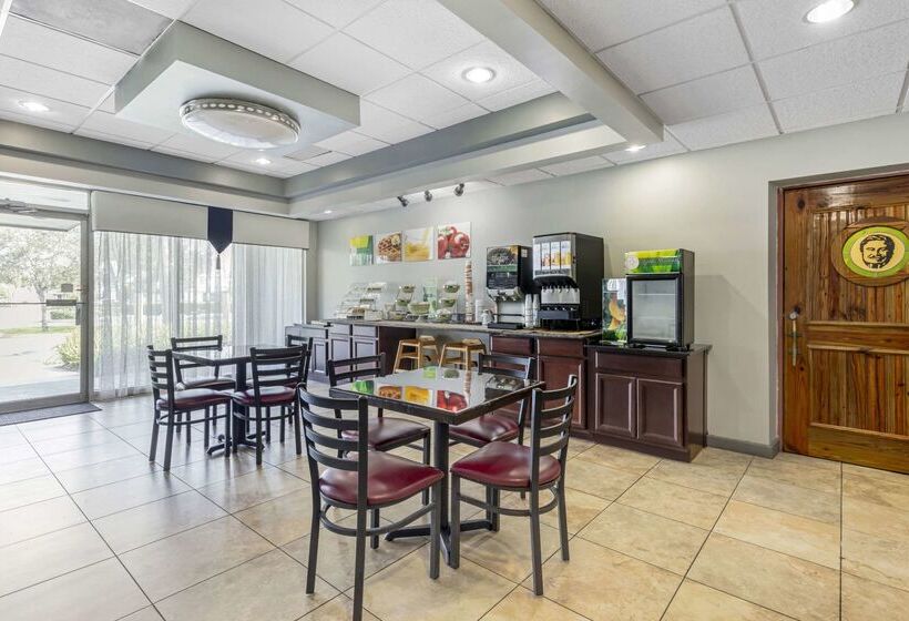 فندق Quality Inn Downtown Stuart