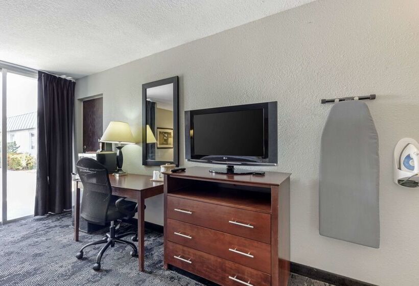 فندق Quality Inn Downtown Stuart