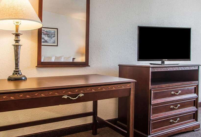 호텔 Quality Inn & Suites Middletown   Franklin