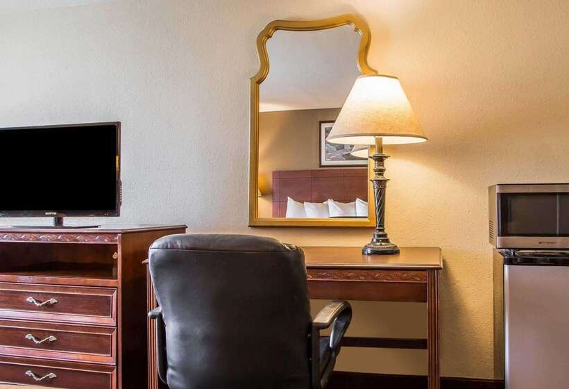 호텔 Quality Inn & Suites Middletown   Franklin