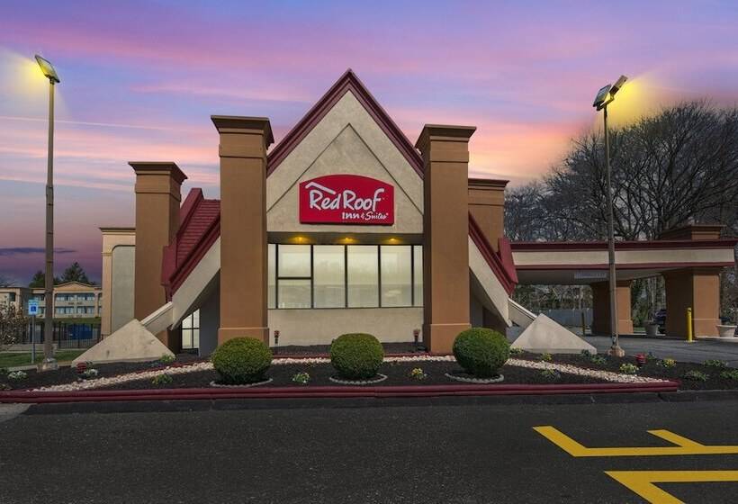 فندق Red Roof Inn And Suites Newark   University