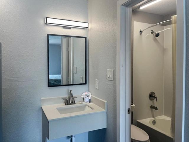 בית מלון כפרי Studio 6 Alvin, Tx