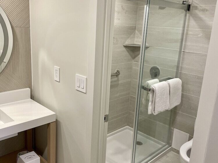 The Harrison Hotel Downtown Hollywood