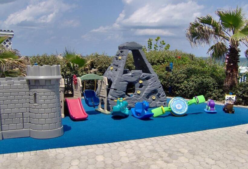 Islander Beach Resort  New Smyrna Beach