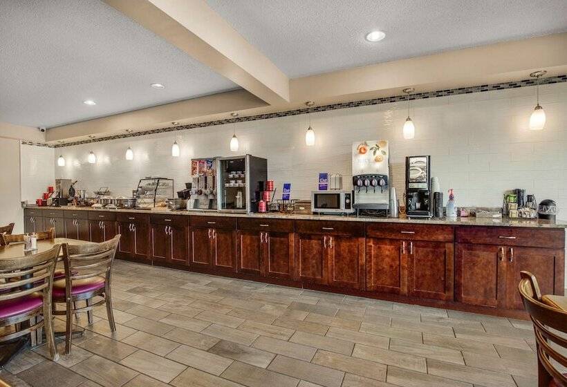 אתר נופש Best Western Indian Oak
