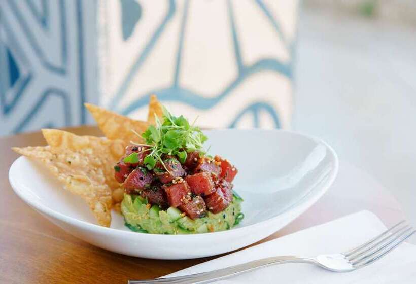 منتجع Hilton Garden Inn St. Pete Beach