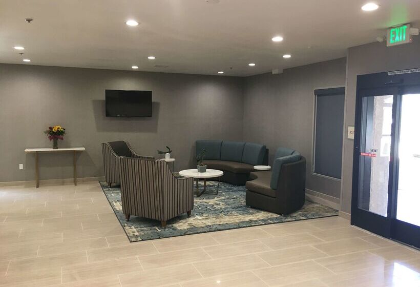 فندق Best Western Carlsbad By The Sea