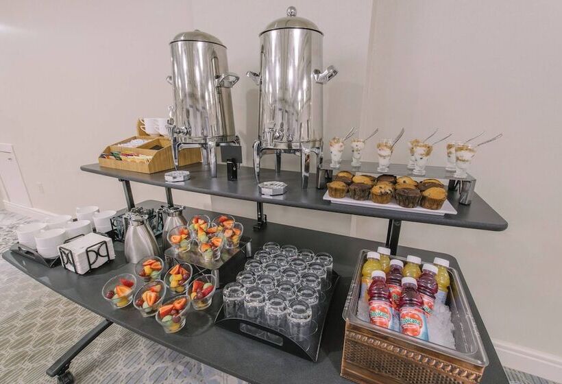 فندق Courtyard By Marriott Nashua