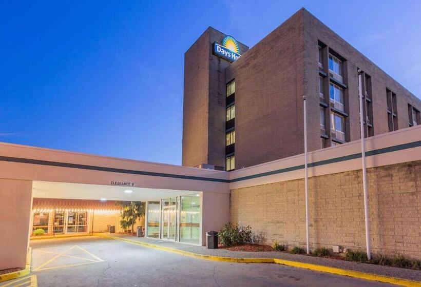 Days Hotel By Wyndham Danville Conference Center