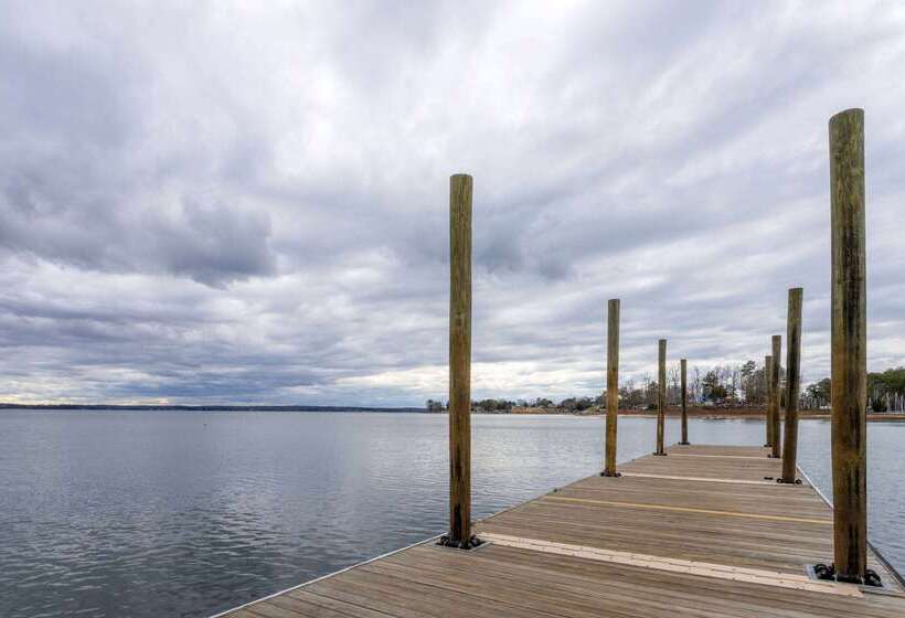 هتل Days Inn By Wyndham Columbia