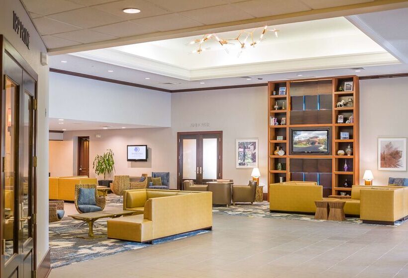 فندق Doubletree By Hilton Boston  Andover