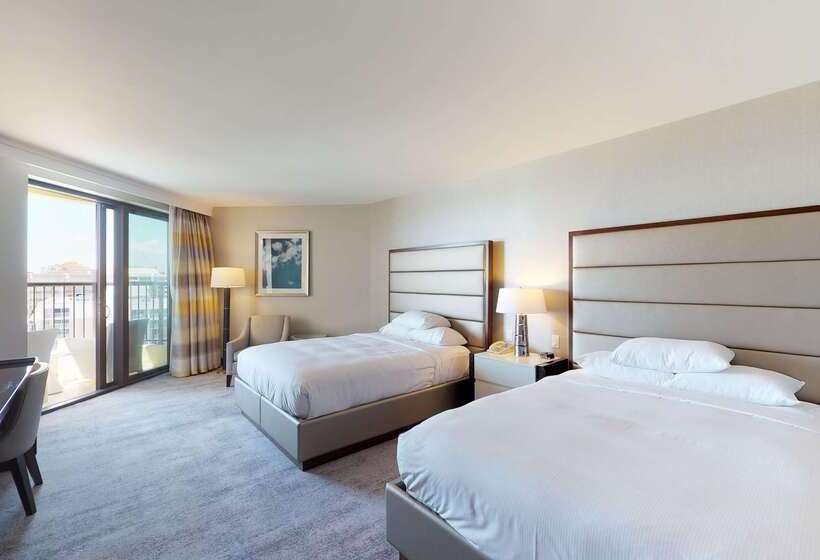 فندق Hilton Marco Island Beach Resort And Spa