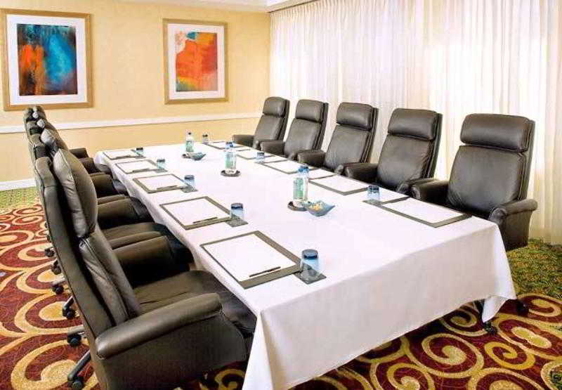 هتل Houston Airport Marriott At George Bush Intercontinental