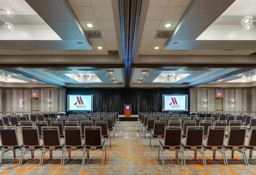 هتل Huntsville Marriott At The Space & Rocket Center