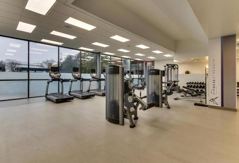 هتل Huntsville Marriott At The Space & Rocket Center