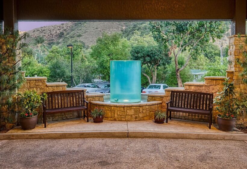 בית מלון כפרי La Cuesta Inn