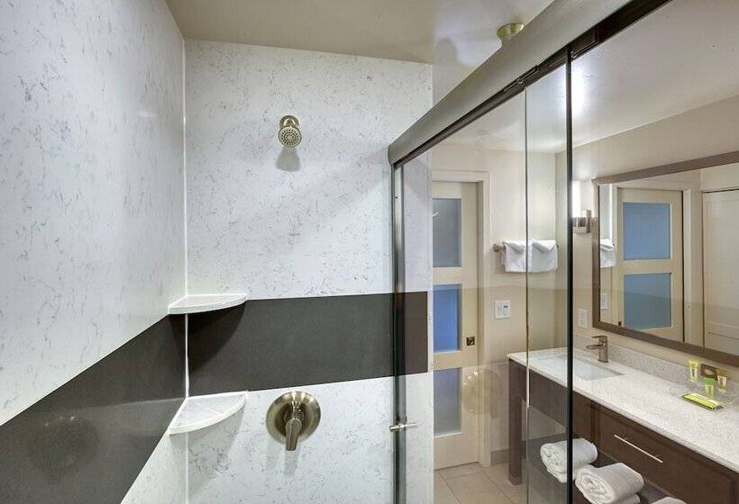 בית מלון כפרי La Cuesta Inn