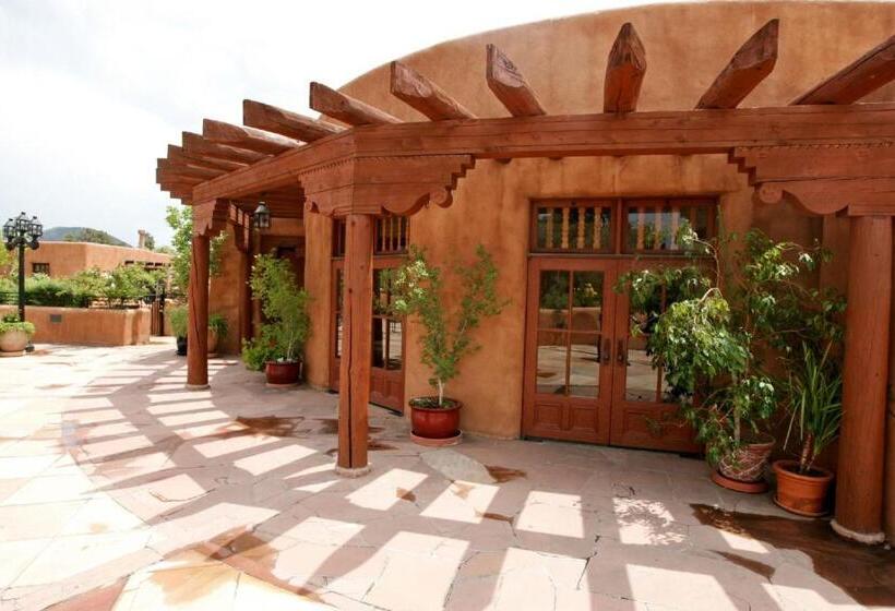 هتل La Fonda On The Plaza