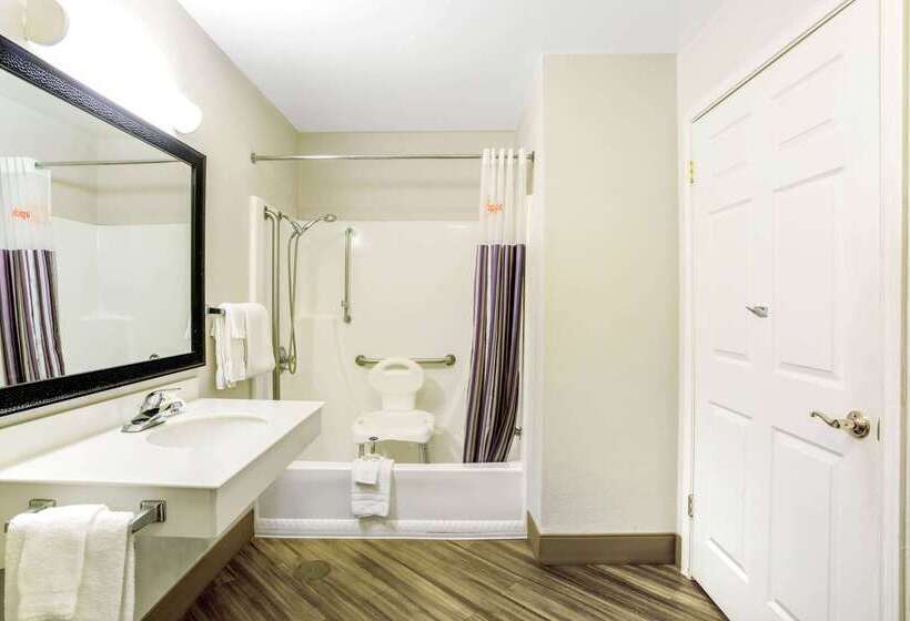 בית מלון כפרי La Quinta Inn By Wyndham And Conference Center San Angelo