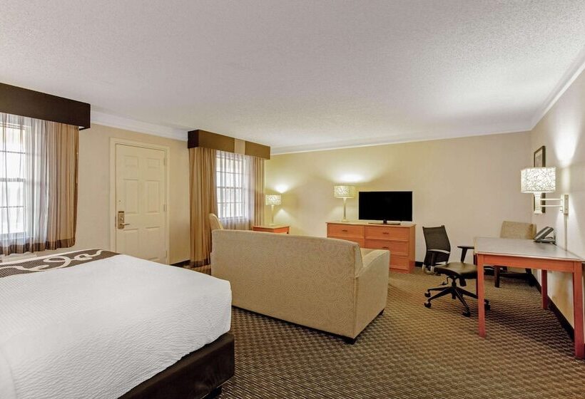 בית מלון כפרי La Quinta Inn By Wyndham And Conference Center San Angelo