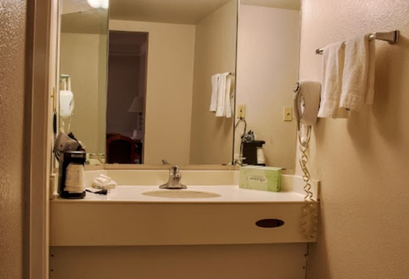 호텔 La Quinta Inn By Wyndham Bakersfield South