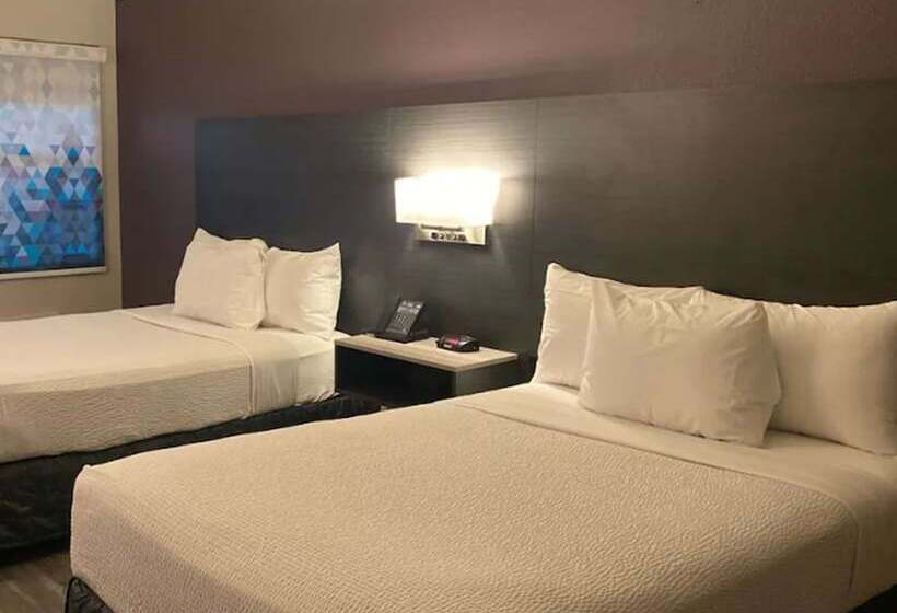 호텔 La Quinta Inn By Wyndham Bakersfield South