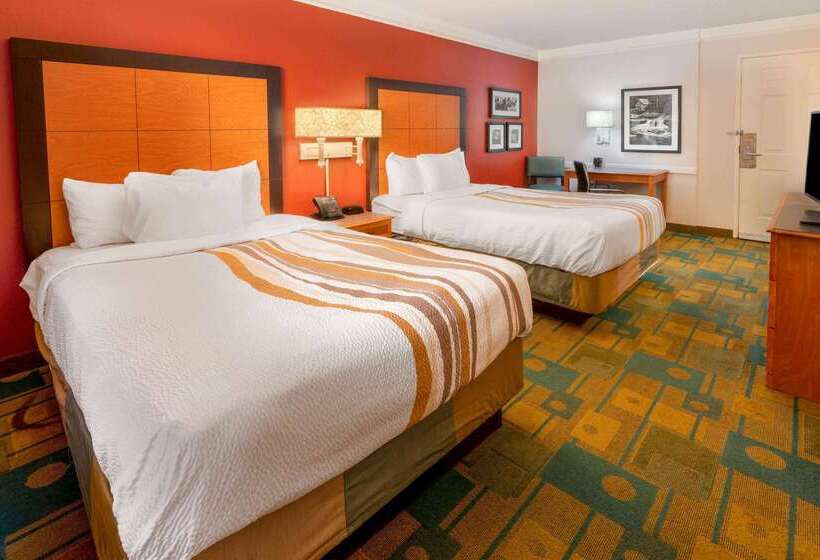 فندق La Quinta Inn By Wyndham Cheyenne
