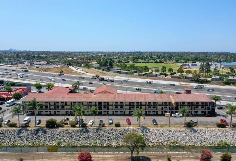 ホテル La Quinta Inn By Wyndham Costa Mesa Orange County