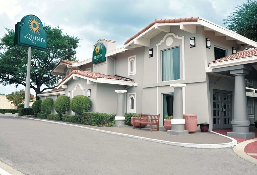 هتل La Quinta Inn By Wyndham Dallas Uptown