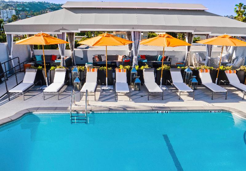 هتل Le Parc At Melrose