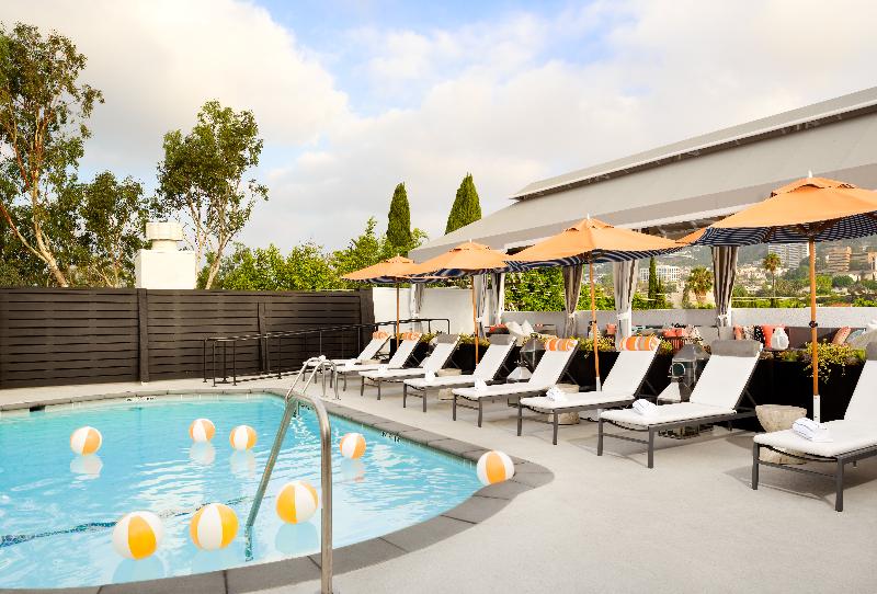 هتل Le Parc At Melrose