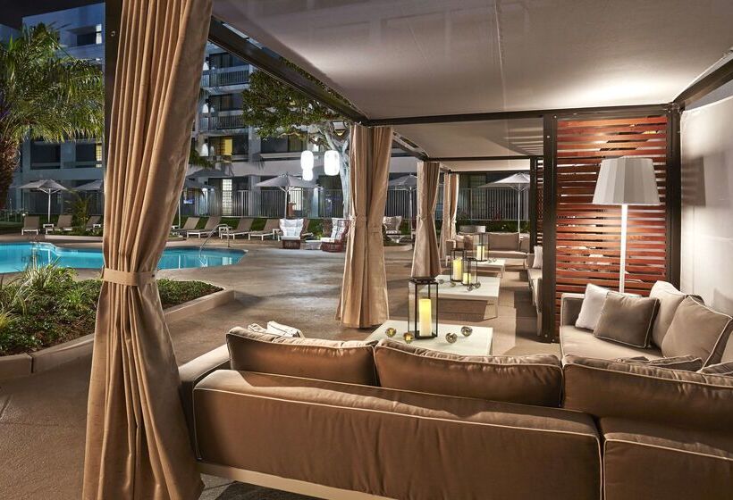 בית מלון כפרי Mdr Marina del Rey, a Doubletree by Hilton