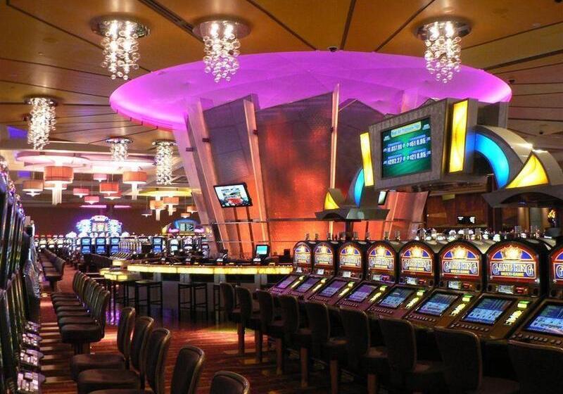 Отель Mount Airy Casino Resort   Adults Only 21 Plus