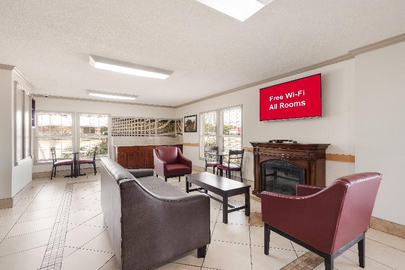 בית מלון כפרי Red Roof Inn College Station